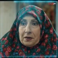 دانلود فیلم کمدی هفته ای یک بار آدم باش با کیفیت عالی