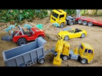 ماشین بازی کودکانه :  اسباب بازی ماشین سنگین : حمله تمساح و کمک آمبولانس , تریلی و ماشین حمل زباله