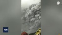 فوران آتش‌فشان سمرو در اندونزی